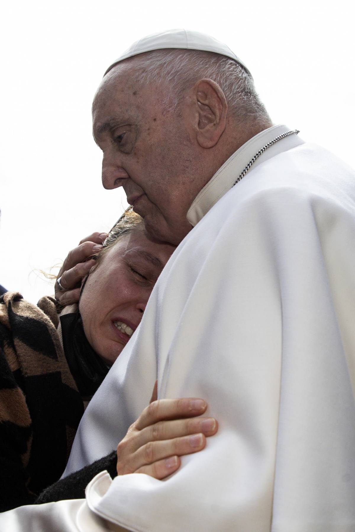 "La morte l’ho vista venire...": Papa Francesco lascia l'ospedale Gemelli