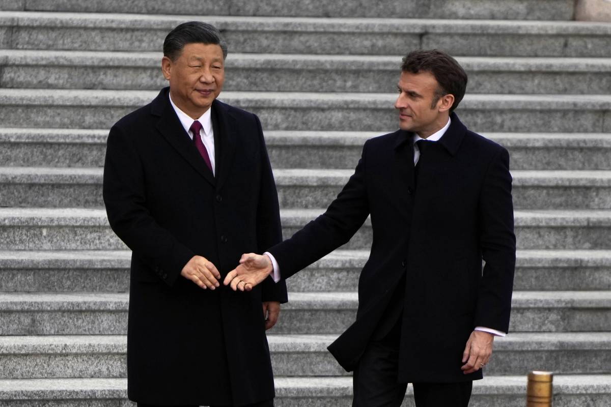 Ora Macron spera in Xi: "Riporta la Russia alla ragionevolezza"