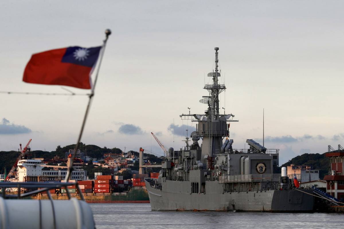La Cina muove navi e caccia: così le forze di Pechino circondano Taiwan