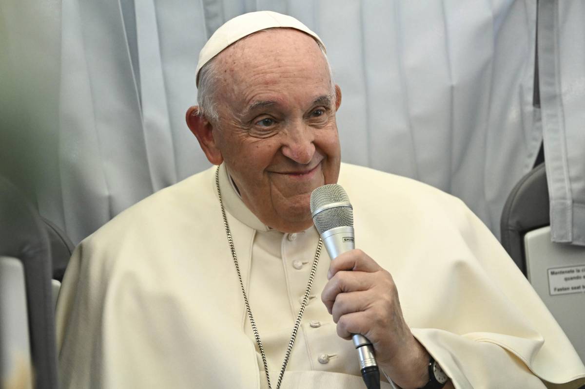 "Missione di pace in corso": le rivelazione del Papa sulla guerra