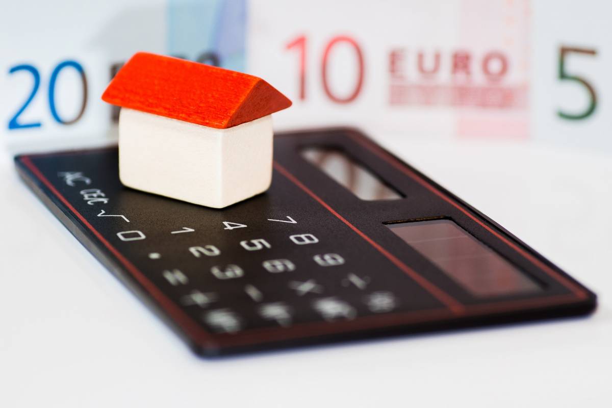 Mutui sempre più cari: così 200mila famiglie saltano le rate