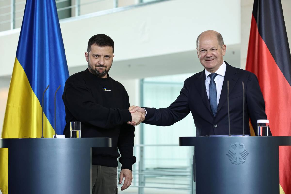 Zelensky a Berlino: dalla Germania nuovi aiuti militari per Kiev