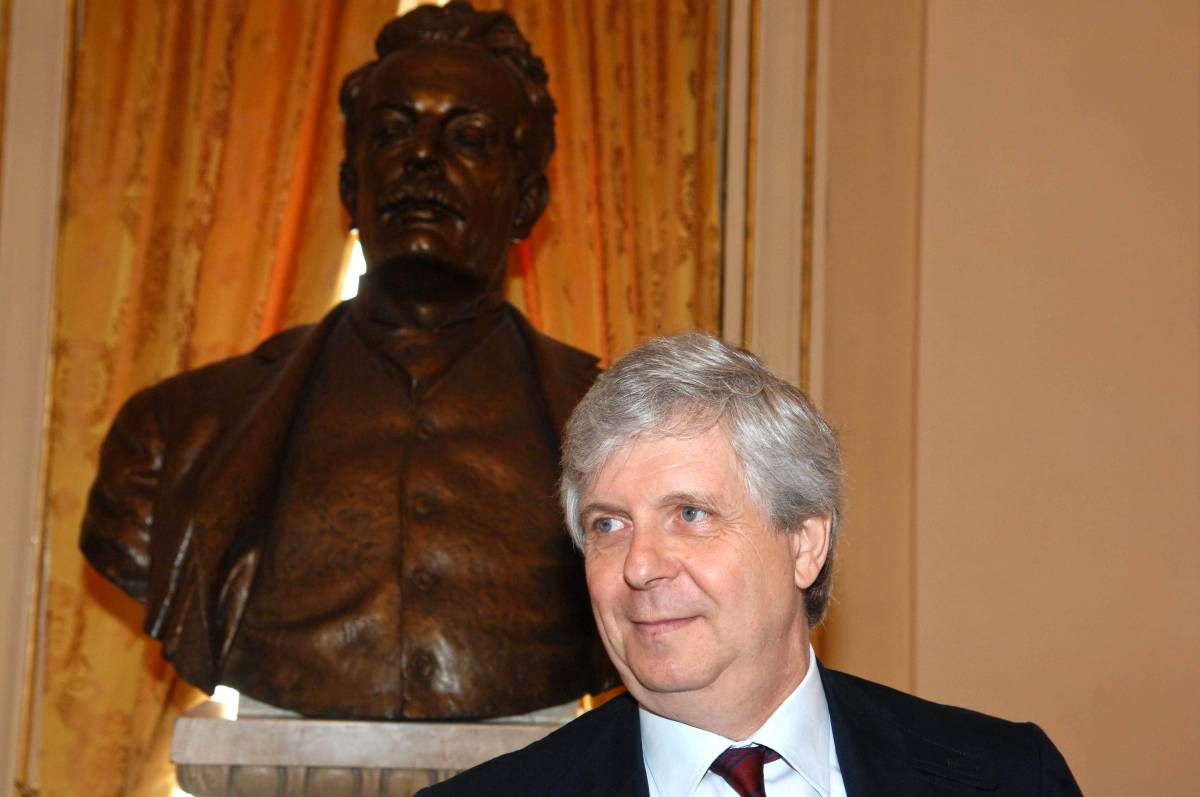Lissner reintegrato (dal giudice) a Napoli. Meyer vuole restare alla Scala dopo il 2025