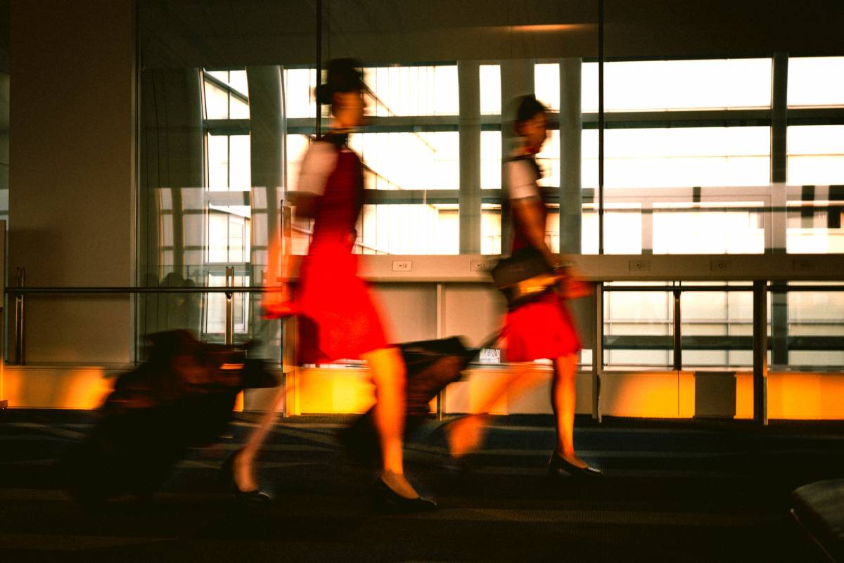 Le mani nella camicetta non sono tutela del lavoratore