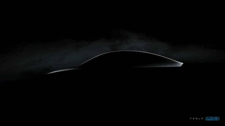 Tesla, in arrivo due nuovi modelli: obiettivo 5 milioni di auto all’anno
