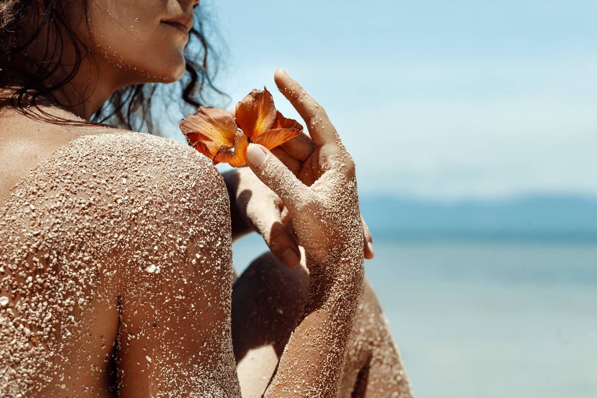 Come proteggere la pelle in estate