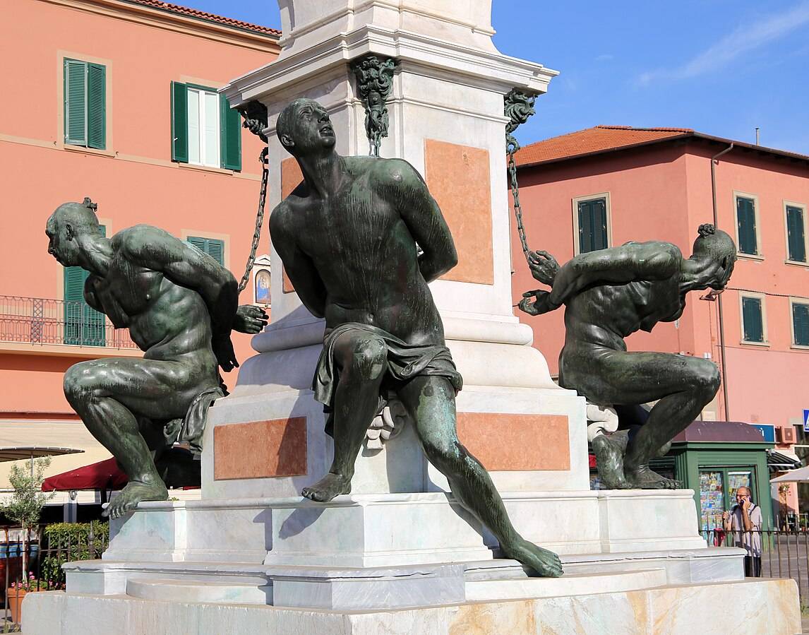 I Quattro Mori, lo scomodo simbolo di Livorno