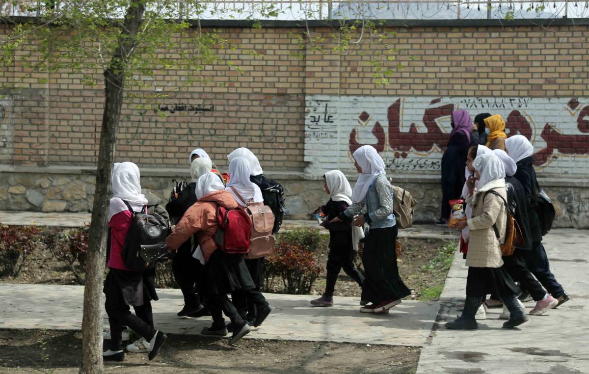 L'Afghanistan come l'Iran: 80 bambine avvelenate