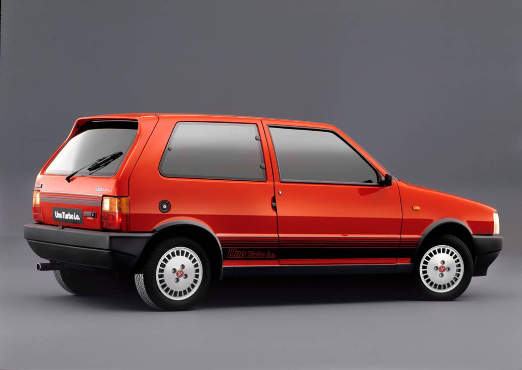 Fiat Uno Turbo, simbolo di una generazione scatenata