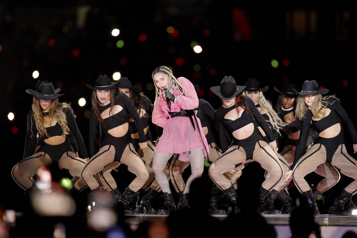 "Una multa da 300mila sterline". Cosa rischia Madonna dopo il concerto a Londra