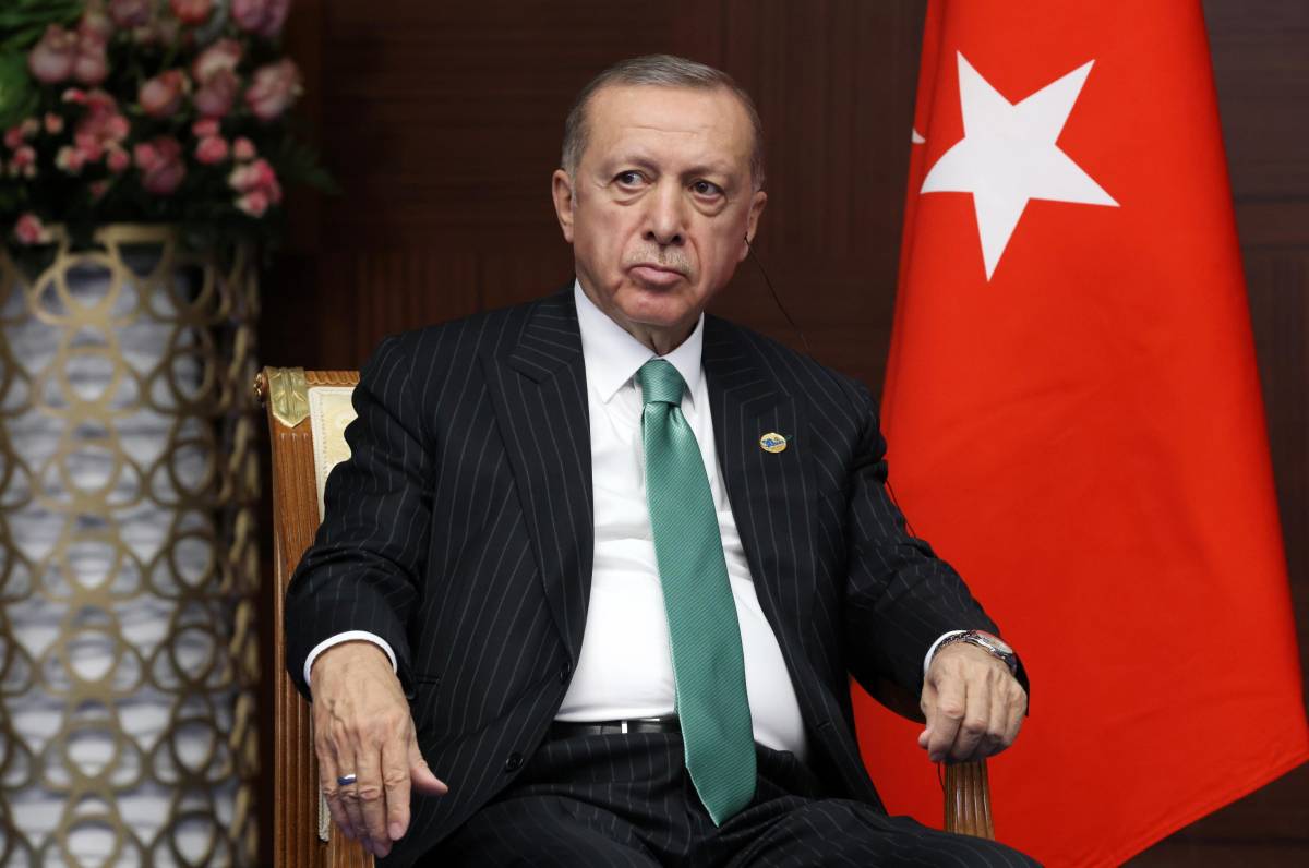 Il dittatore turco abusivo nella Nato