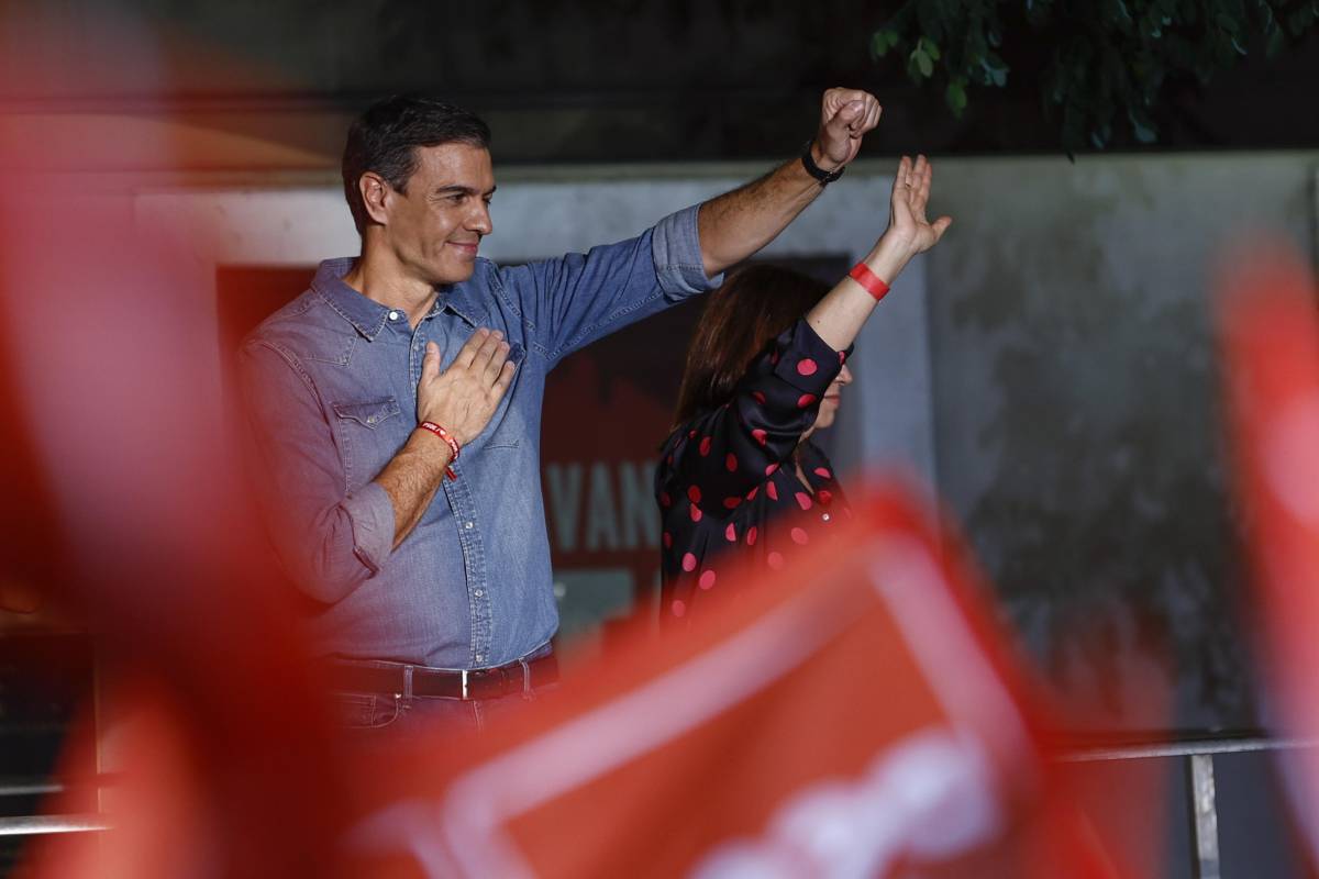 Le elezioni in Spagna e il paradosso della sinistra: esulta anche quando perde