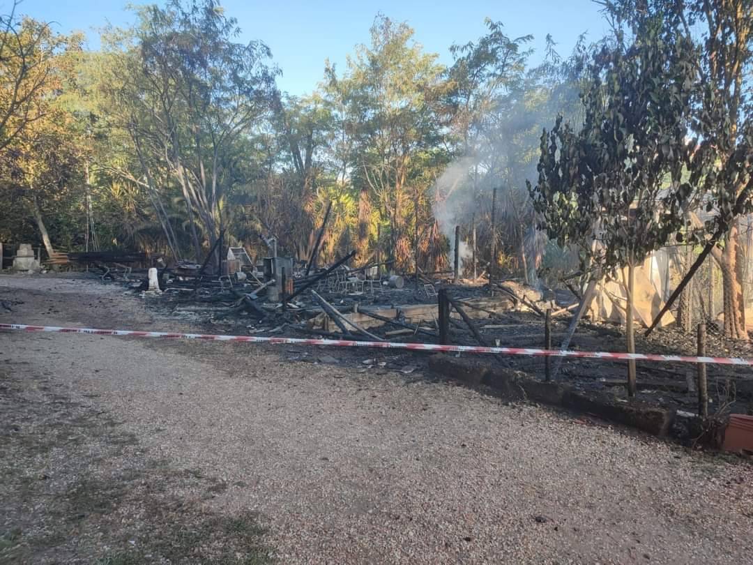 Choc a Roma, fiamme nell'asilo del bosco. "L'incendio è di natura dolosa"