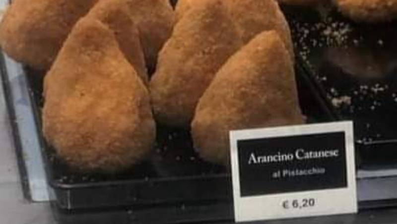 C'era una volta l'arancino: perché in Sicilia sono aumentati i prezzi