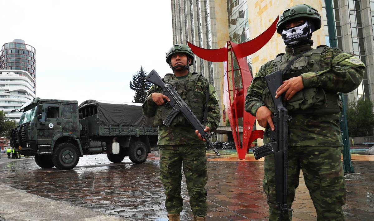 L'Ecuador nel terrore tra omicidi politici e "narcos" colombiani