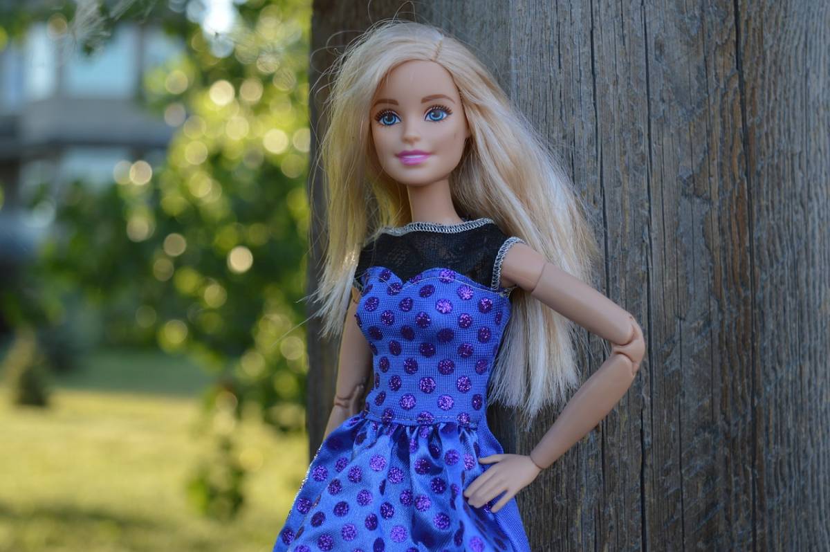 Barbie-mania, ecco come capire quanto vale la vostra vecchia bambola 