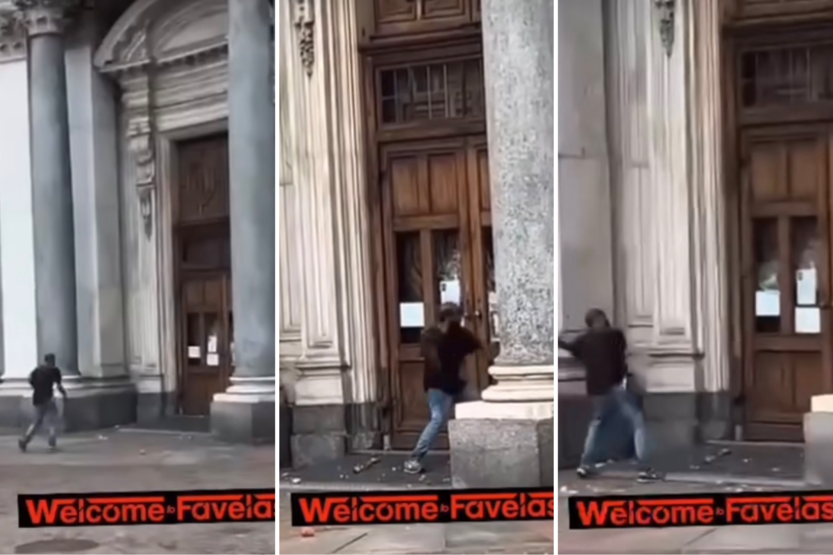 Le frasi contro i cristiani e le pietre sulle vetrate: così lo straniero ha assaltato la chiesa a Torino