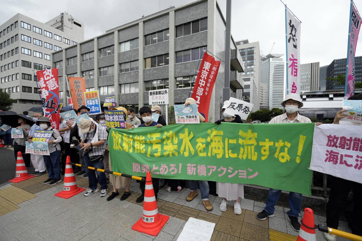 "Nessun impatto sull’ambiente": cosa accadrà con il rilascio delle acque di Fukushima