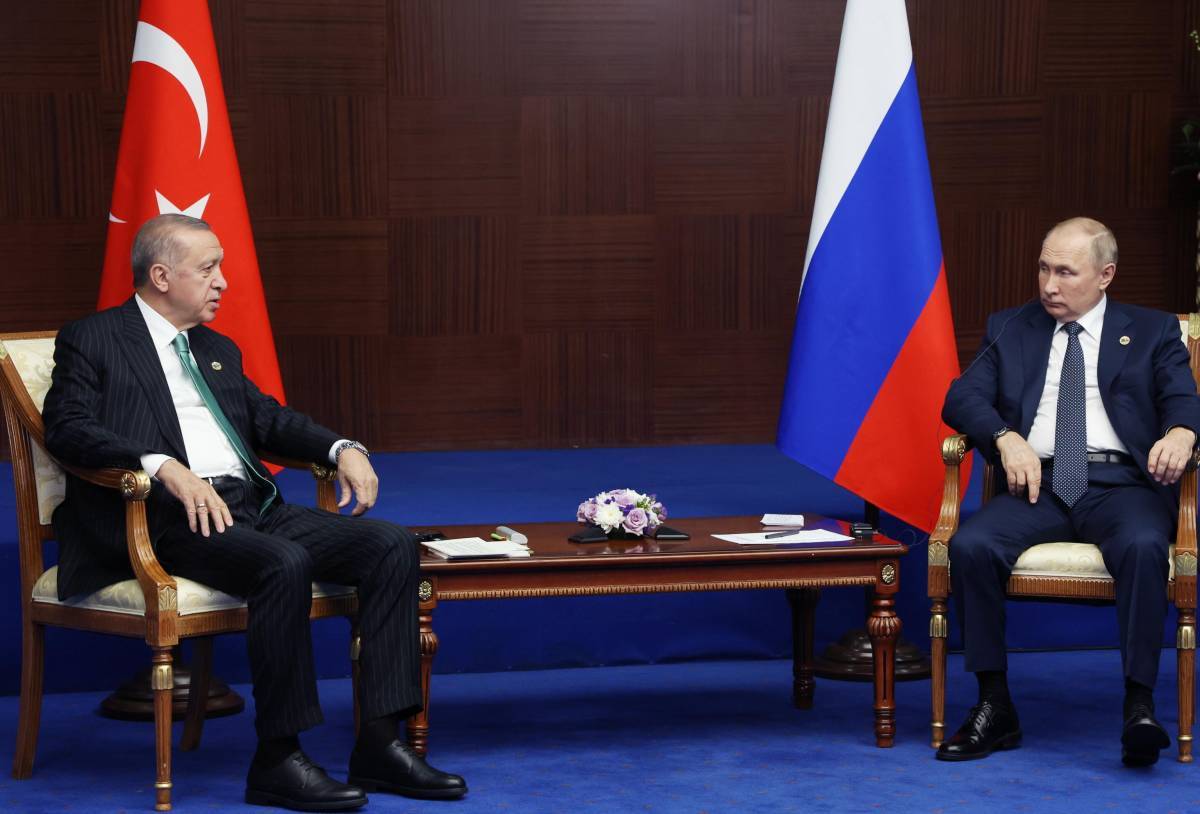La Turchia rilancia l'accordo sul grano: Erdogan volerà da Putin
