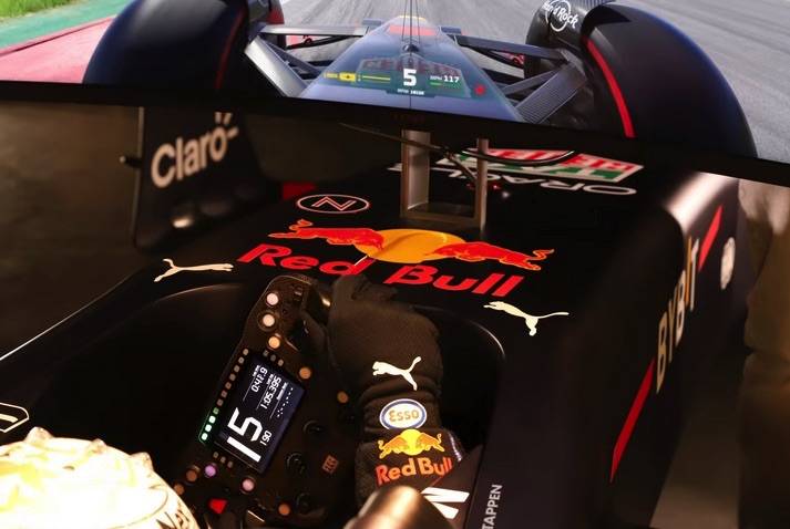 Diaz 7, tutti in pista per il Gp di Monza con i simulatori di F1 Red Bull 