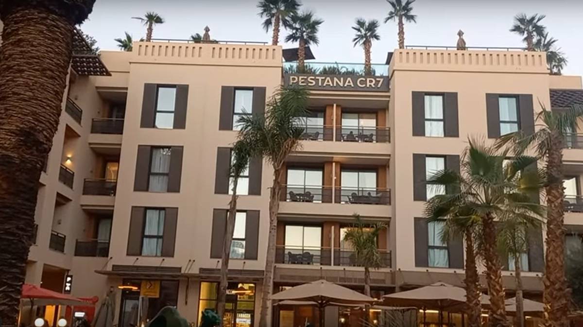 L'albergo di Marrakech aperto per le vittime del terremoto: il gesto di Ronaldo 