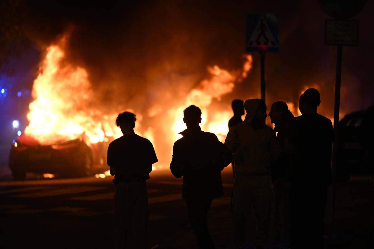 Guerre narcos nei "ghetti" delle città: ora la Svezia pensa alla svolta militare