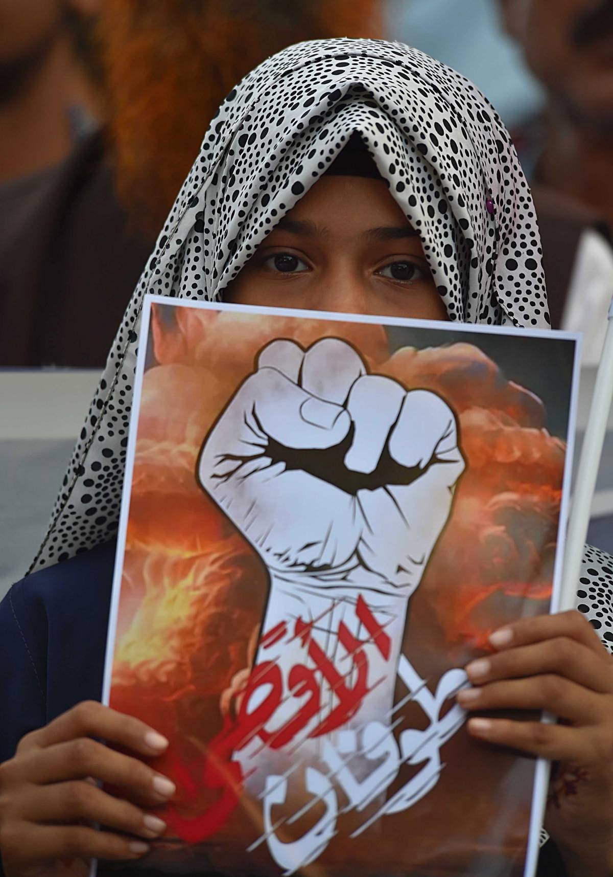 Sinistra contro Israele: "Rivolta in Palestina". Gli islamici esultano: "Sia lodato Allah"