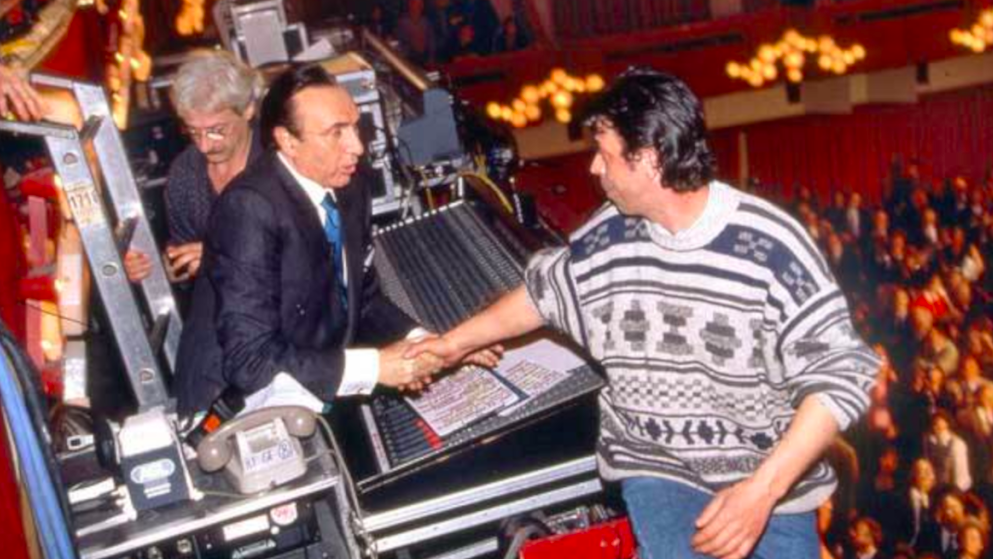 Baudo convince il signor Pagano a non gettarsi 