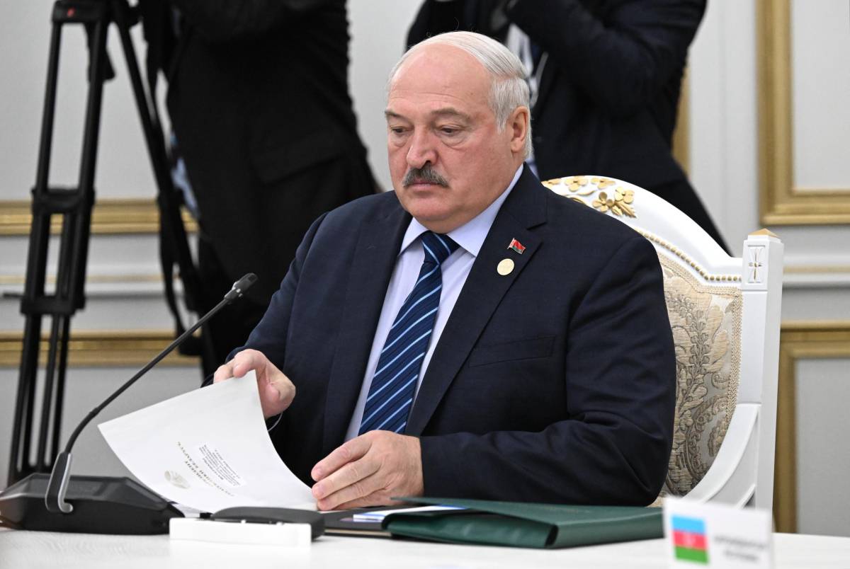 "La situazione è in stallo". Lukashenko invoca la pace tra Russia e Ucraina