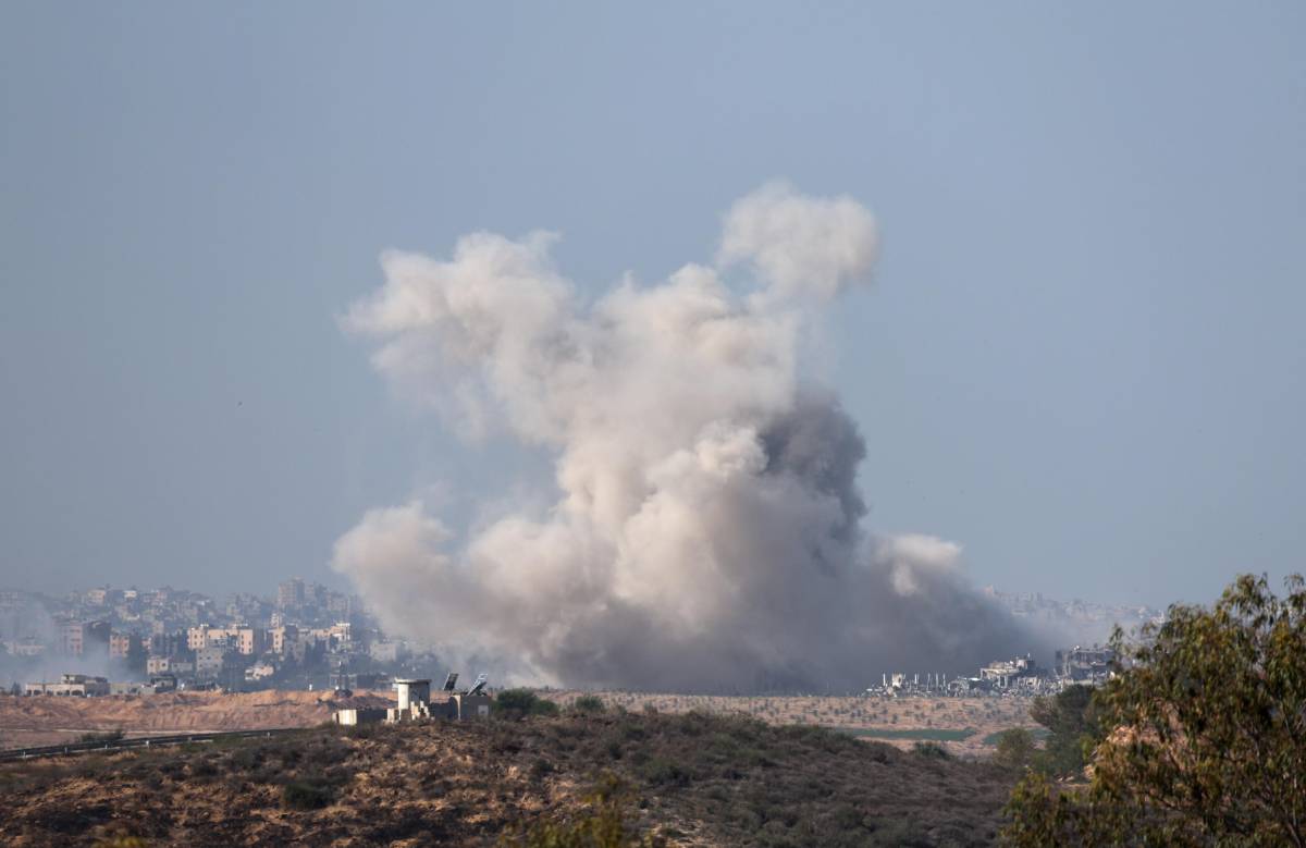 Hamas: "Pronti a una nuova tregua". Ma Israele: "Riceverà una lezione" | La diretta