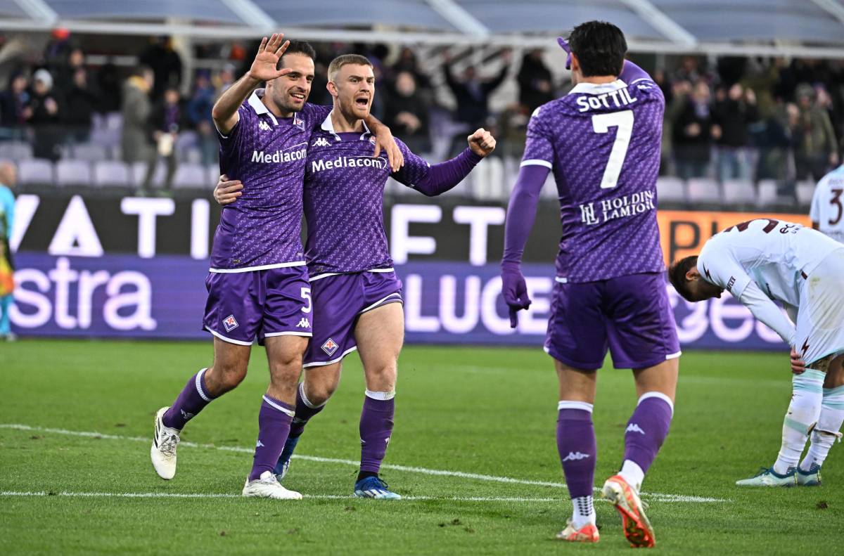 La Fiorentina cala il tris: battuta la Salernitana 3 a 0