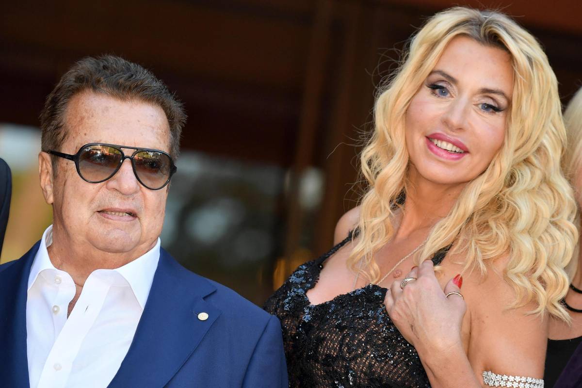 Valeria Marini e Vittorio Cecchi Gori all’anteprima di “Cecchi Gori – Una famiglia italiana” Roma Film Festival (2019)