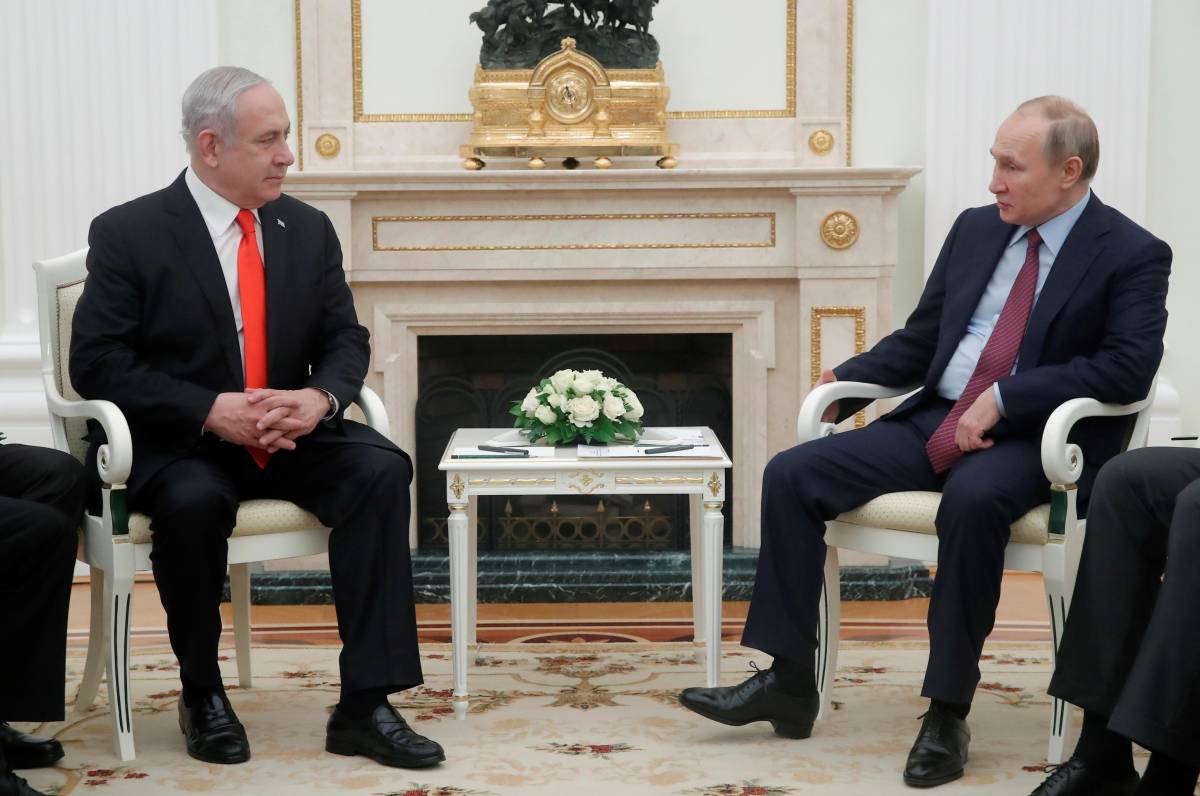 Netanyahu sente Putin. Scintille sui legami con l'Iran: "Relazione pericolosa"