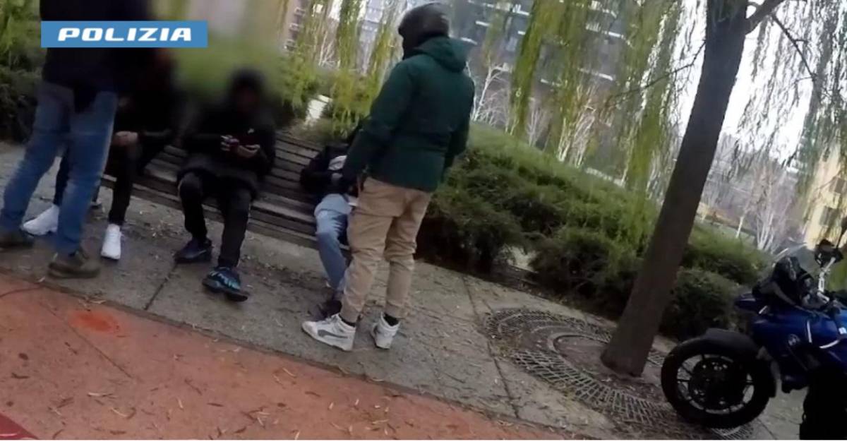 Maxi blitz anti baby gang: 40 arresti e 70 denunce. Impegnati 500 agenti in tutta Italia