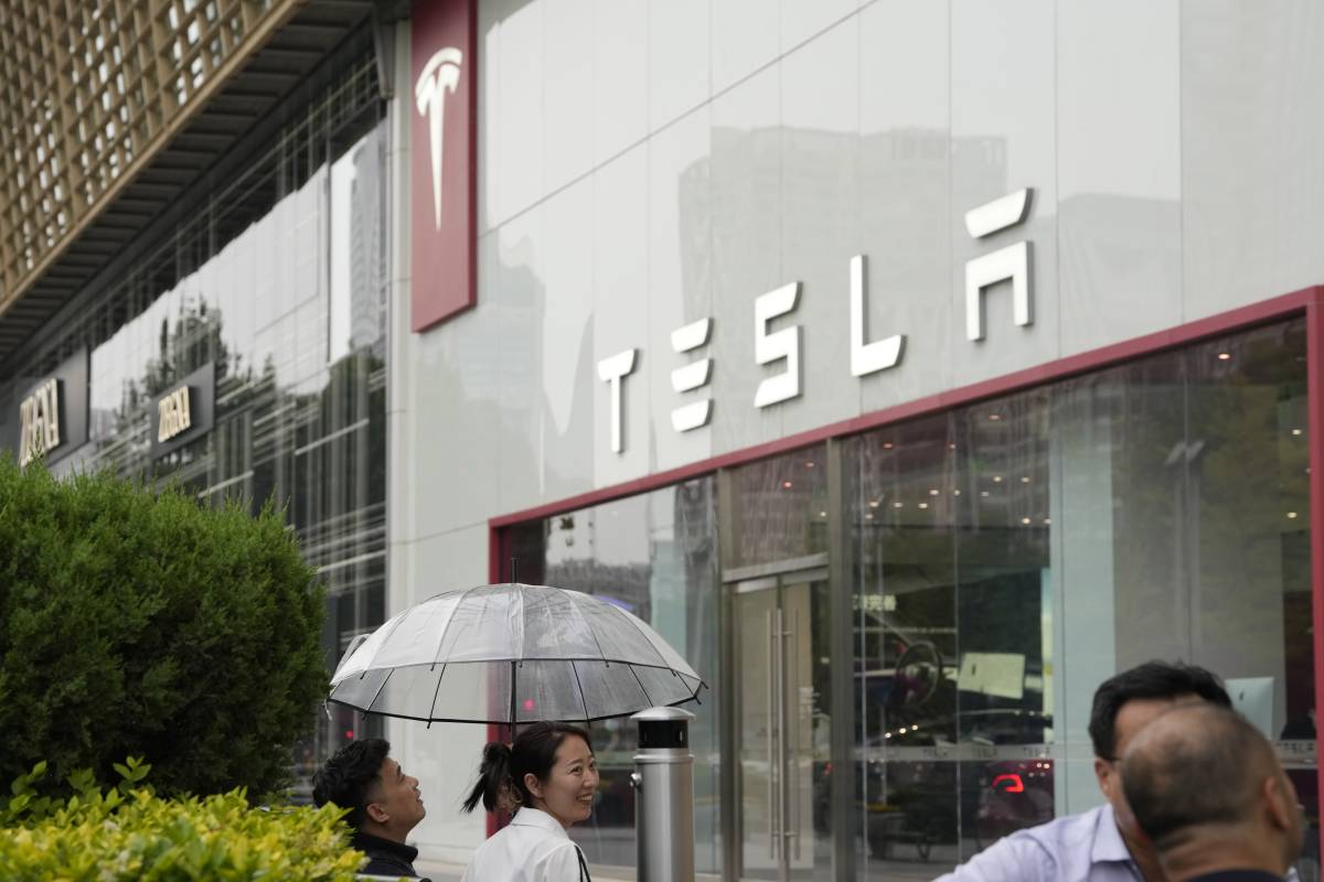 Cina Produttori di cuscini per auto Tesla personalizzati Fornitori