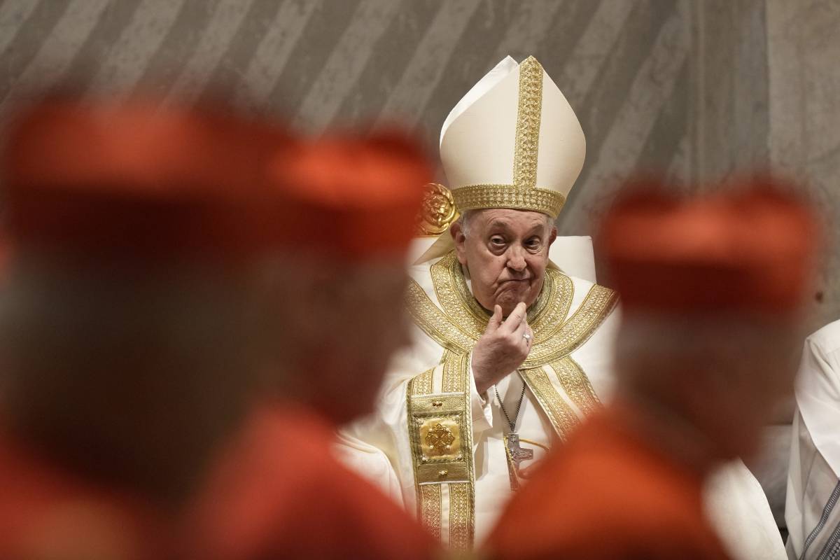 "Non potete prendere le distanze". L'uomo di Bergoglio avverte i critici delle benedizioni gay
