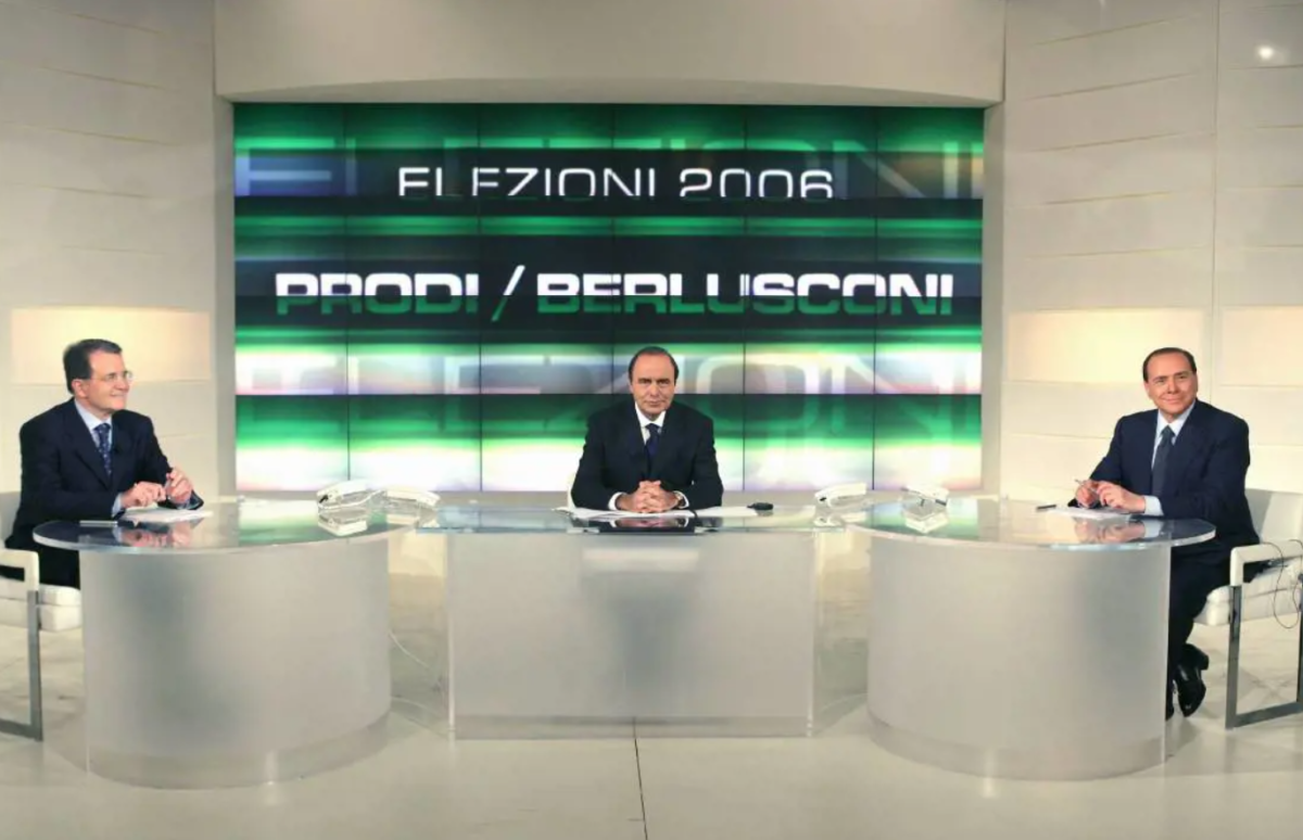 "Mai compiuto scorrettezze". Vespa stronca Prodi sul match tv con Berlusconi