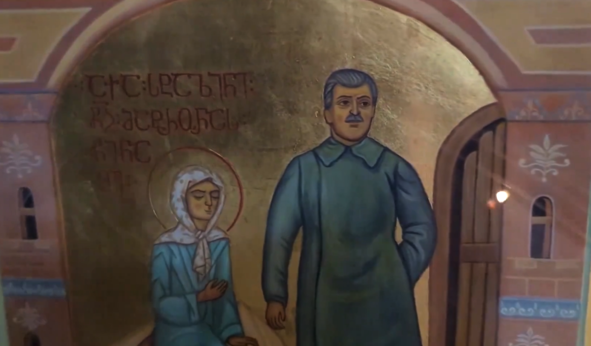 Vandalizzata icona sacra di Stalin: esplodono le proteste in Georgia