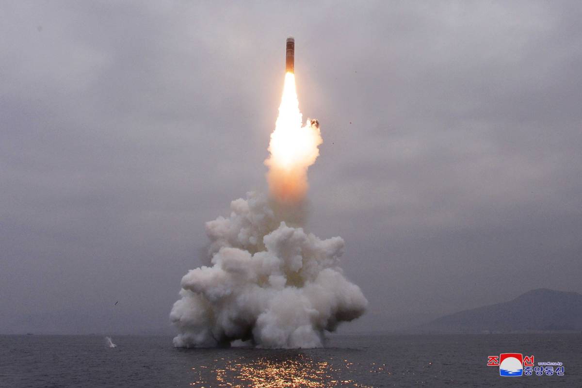 Testato il sistema sottomarino Haeil-5-23: nuova provocazione atomica di Kim