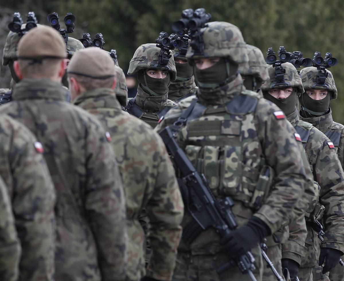 Un corridoio per le truppe in caso di guerra: il patto Nato per frenare la Russia