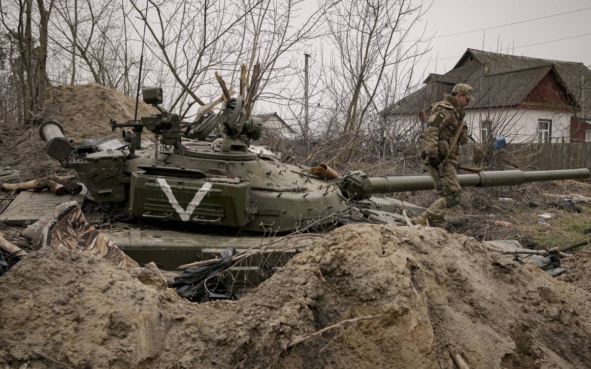 Guerra dei droni contro i tank russi: ecco cosa succede davvero al fronte ucraino
