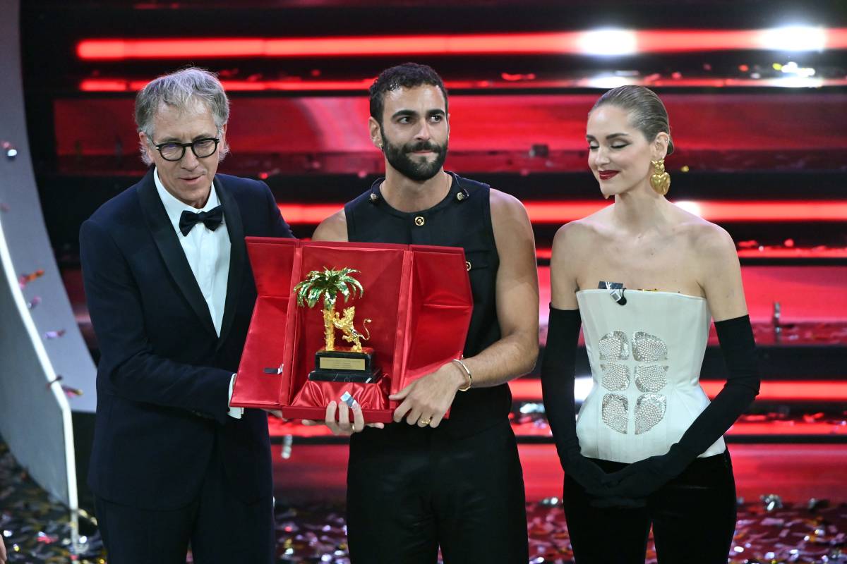 Sanremo: quali sono i premi per i cantanti oltre alla vittoria del Festival