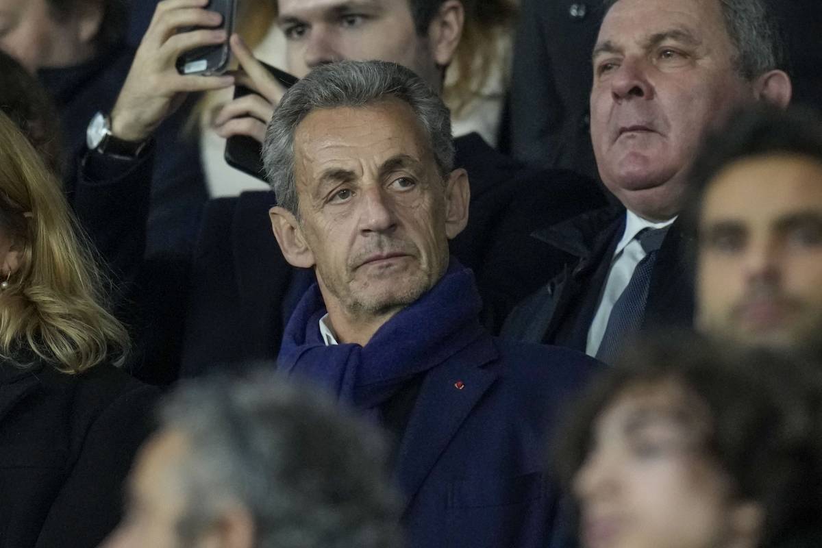 Spese illecite: Sarkozy condannato a un anno