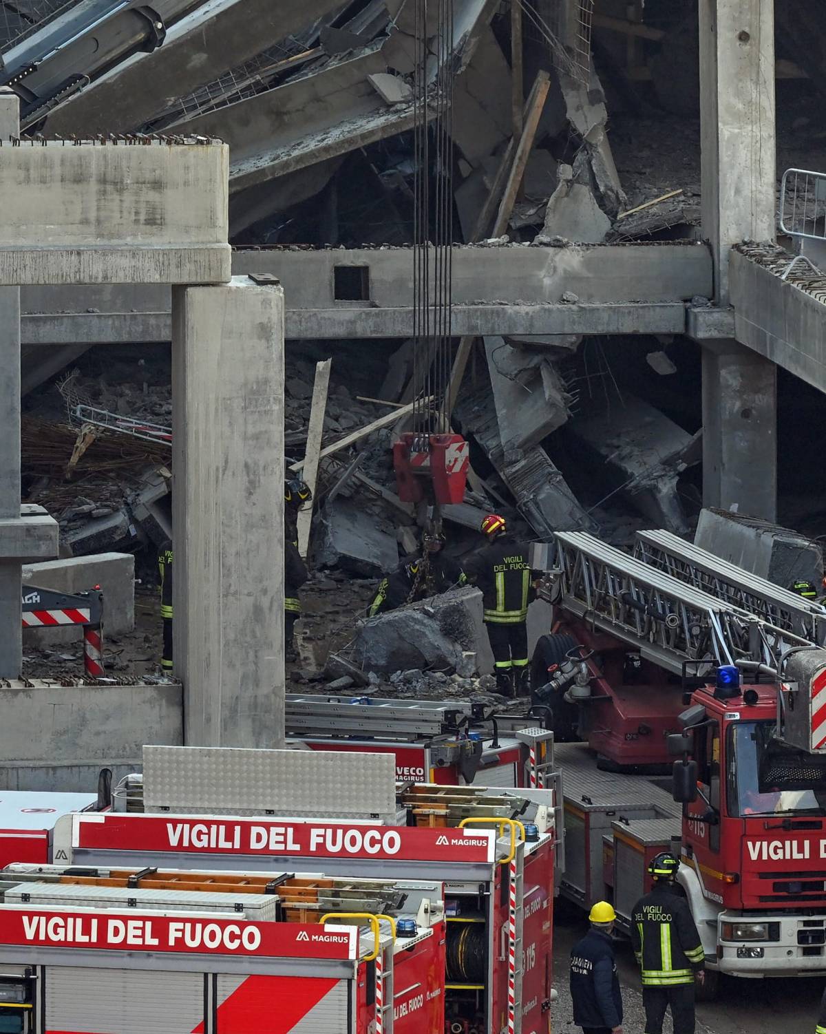 Crollo cantiere a Firenze, chi sono le quattro vittime accertate