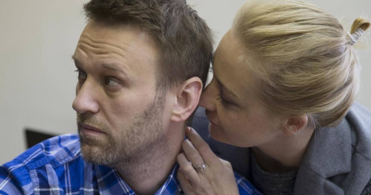 "Non so come vivere senza di te", lo struggente saluto a Navalny della moglie Yulia