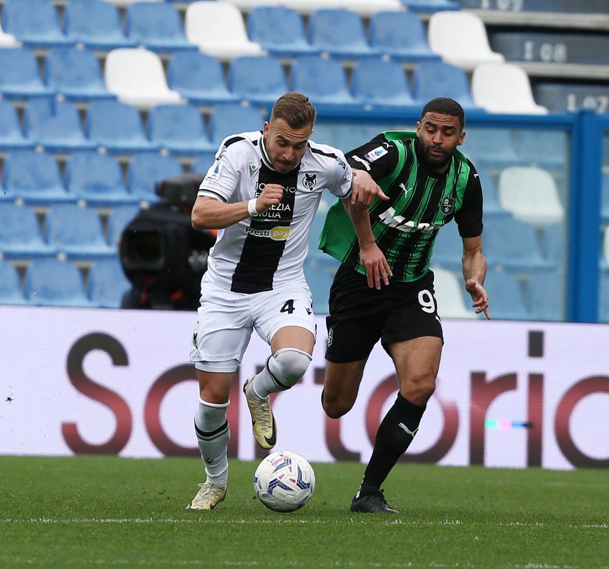Un punto a testa per Sassuolo e Udinese, a Defrel risponde Thauvin