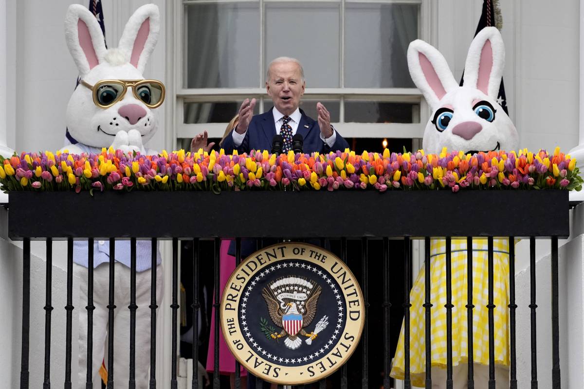 Gaffe di Biden: scelta Pasqua come giornata dei trans