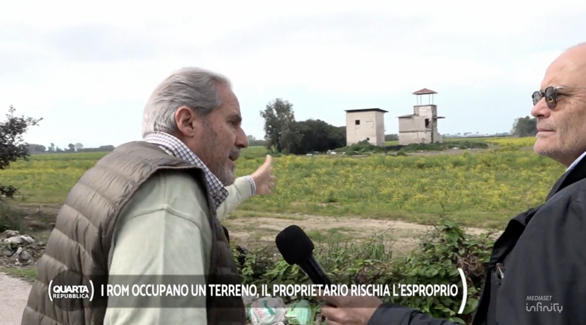 I rom gli occupano il terreno. E ora l'imprenditore rischia l'esproprio