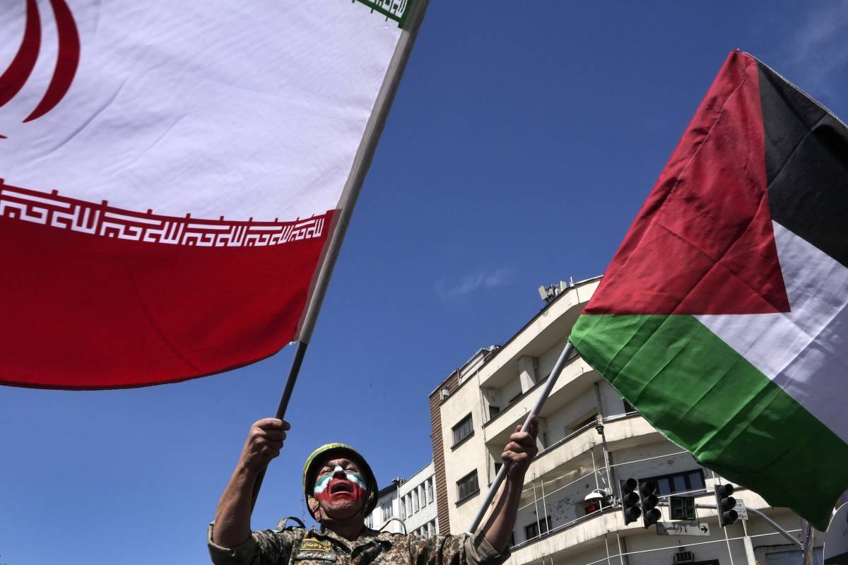Dall'odio per Israele al legame con Hamas: il risiko dietro l'attacco dell'Iran
