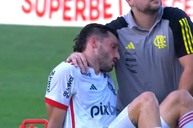 Paura per un altro calciatore: malore e ricovero dopo uno scontro alla testa